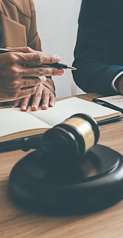 ¿Cómo ganar una demanda laboral por despido injustificado en Chile?