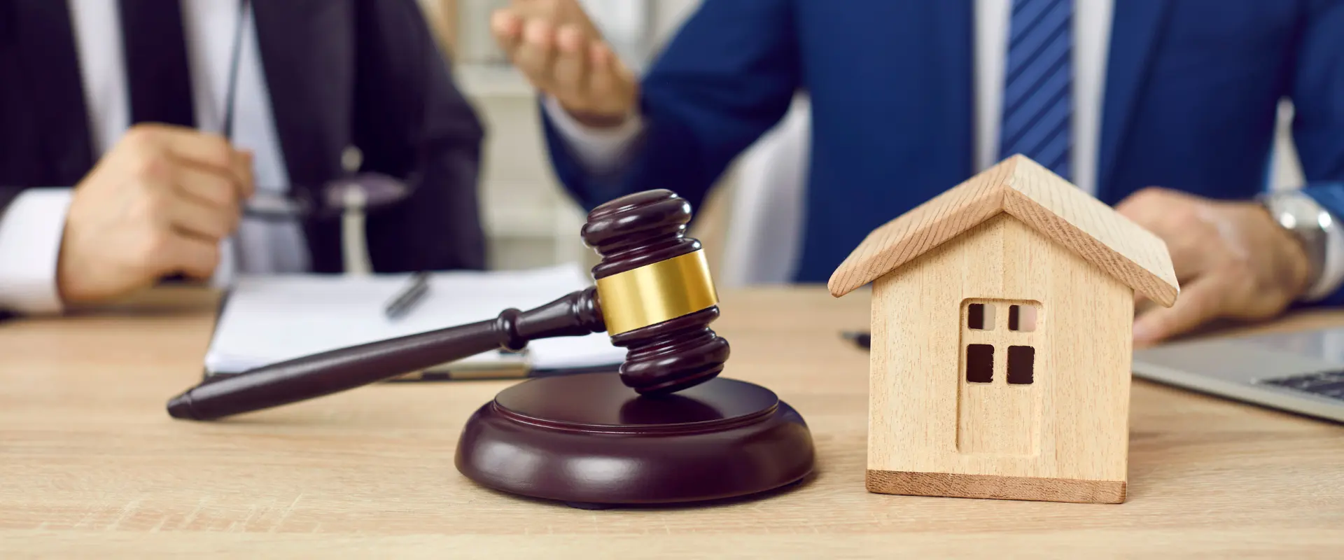 Estrategias Legales para Resolver Conflictos en Arrendamientos: Guía Práctica para Inquilinos y Prop